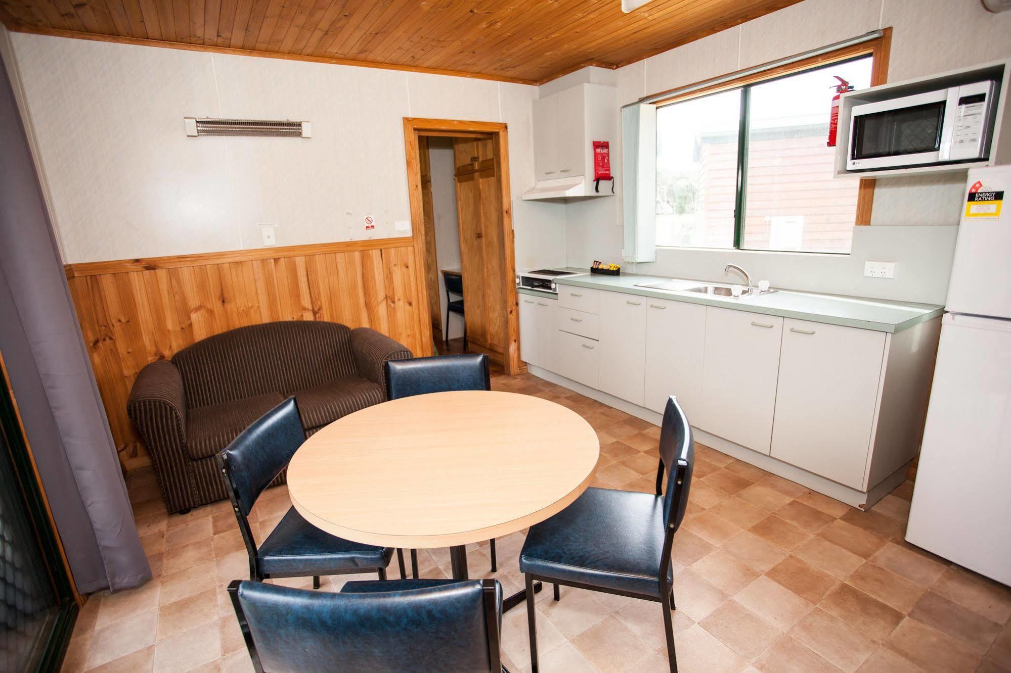 Torquay Foreshore Caravan Park Bagian luar foto