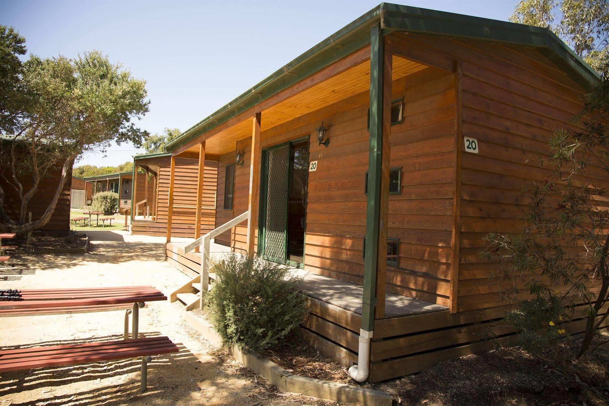 Torquay Foreshore Caravan Park Bagian luar foto