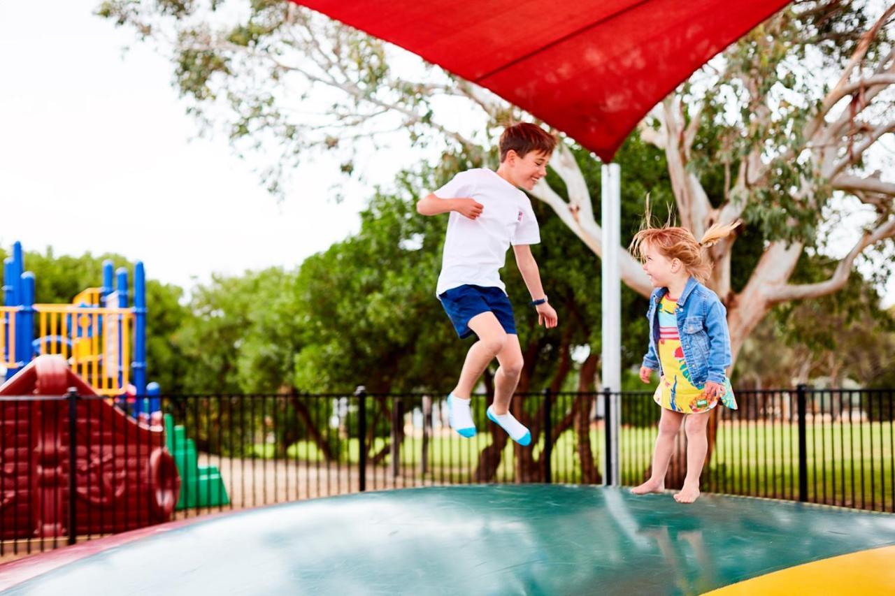 Torquay Foreshore Caravan Park Bagian luar foto